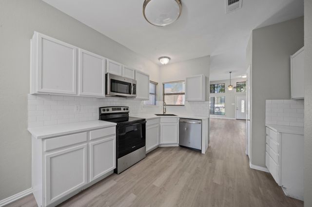542 Oxbow Street, Mesquite, TX 75149