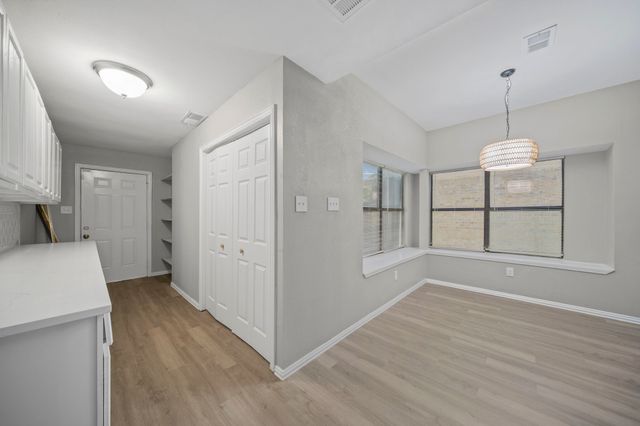 542 Oxbow Street, Mesquite, TX 75149