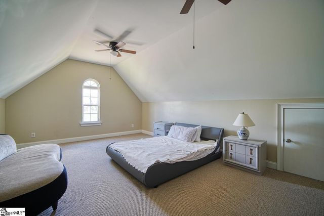 560 Serendipity Lane, Spartanburg, SC 29301