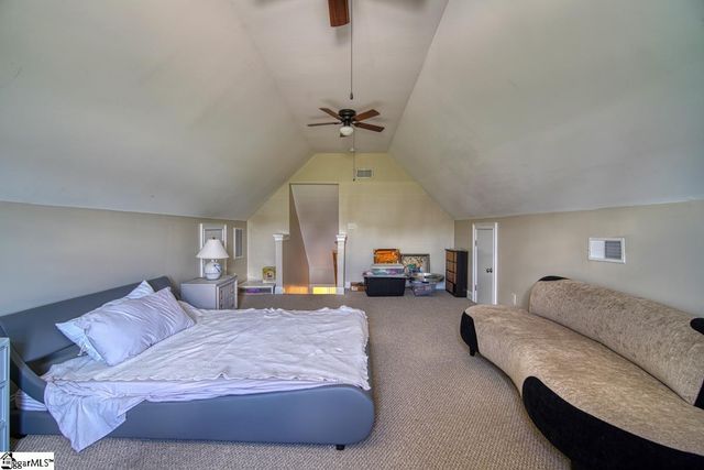 560 Serendipity Lane, Spartanburg, SC 29301