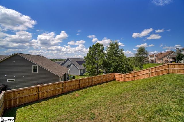 560 Serendipity Lane, Spartanburg, SC 29301