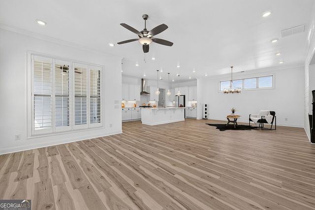 1043 Harvest Park Lane, Suwanee, GA 30024
