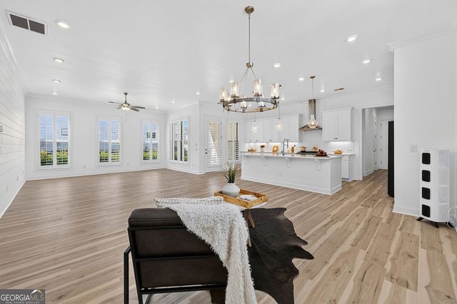 1043 Harvest Park Lane, Suwanee, GA 30024