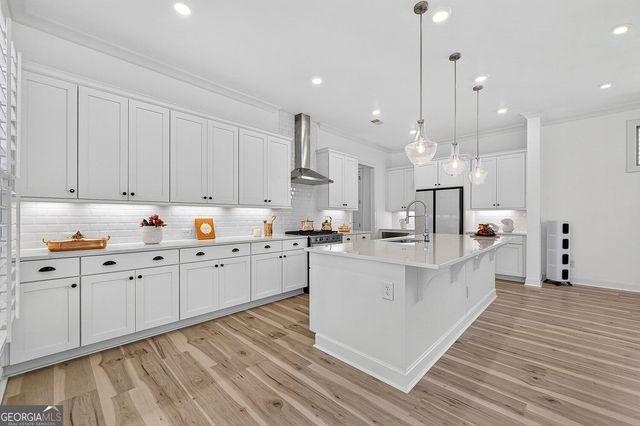 1043 Harvest Park Lane, Suwanee, GA 30024
