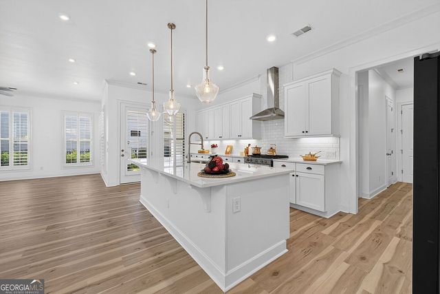 1043 Harvest Park Lane, Suwanee, GA 30024
