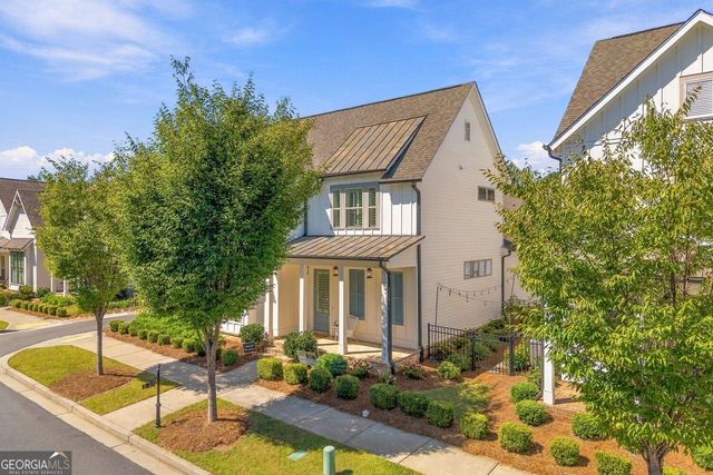 1043 Harvest Park Lane, Suwanee, GA 30024