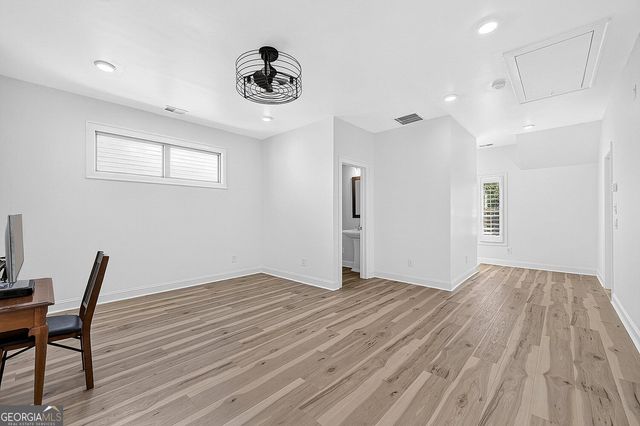 1043 Harvest Park Lane, Suwanee, GA 30024