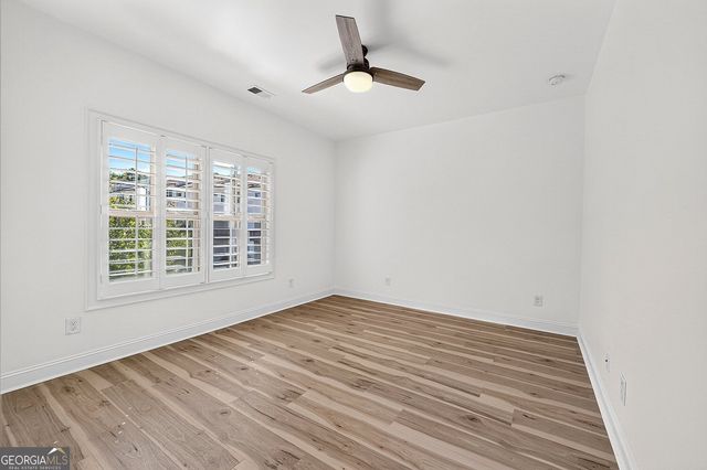 1043 Harvest Park Lane, Suwanee, GA 30024