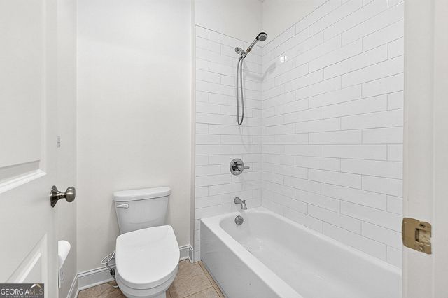 1043 Harvest Park Lane, Suwanee, GA 30024