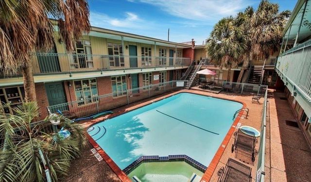 3502 Burlington Street 3, Houston, TX 77006