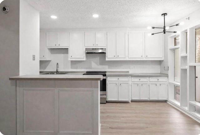 3502 Burlington Street 3, Houston, TX 77006