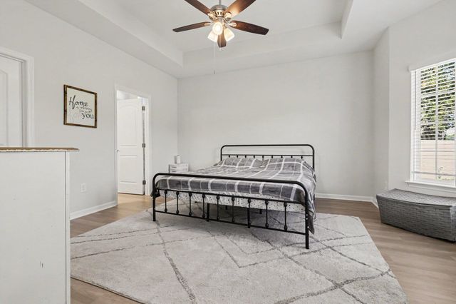 704 Fair Weather Dr, Conway, SC 29527