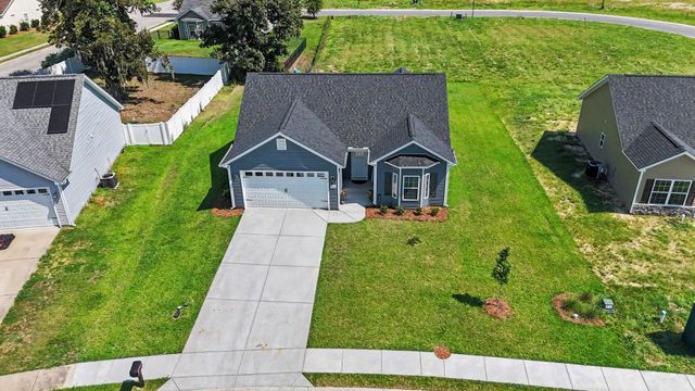 704 Fair Weather Dr, Conway, SC 29527
