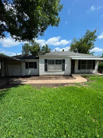 7724 Longfield Drive, White Settlement, TX 76108