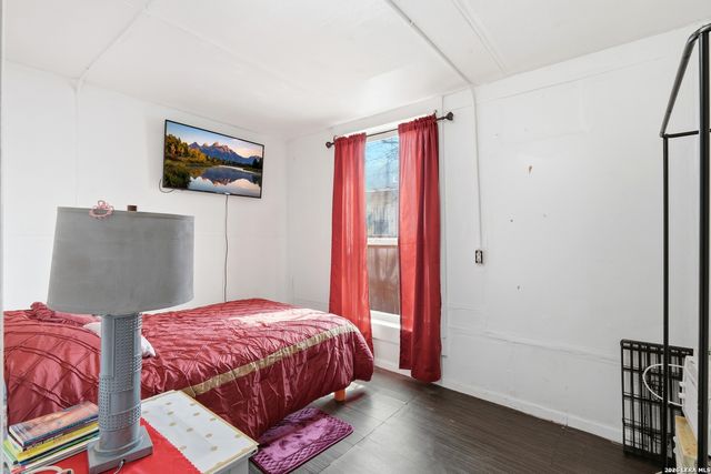 509 S Navidad, San Antonio, TX 78207