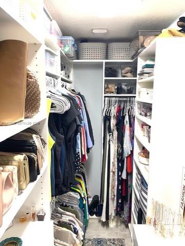 6410 NW 102nd Path 303, Doral, FL 33178