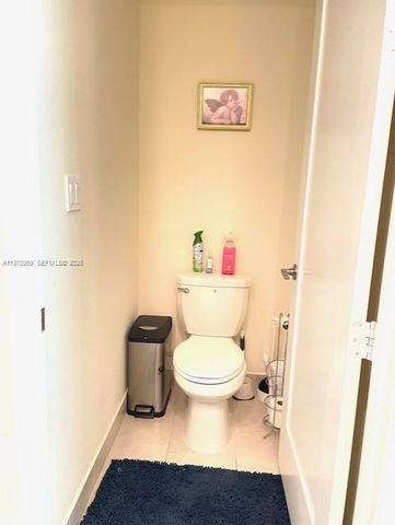 6410 NW 102nd Path 303, Doral, FL 33178