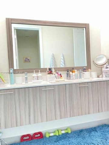 6410 NW 102nd Path 303, Doral, FL 33178