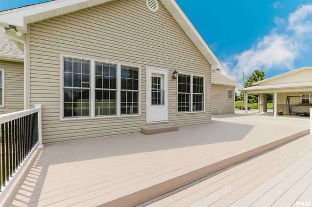 8511 KNOX Road, West Frankfort, IL 62896