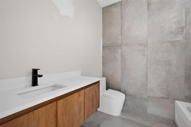 204 E ADALEE STREET, Tampa, FL 33603