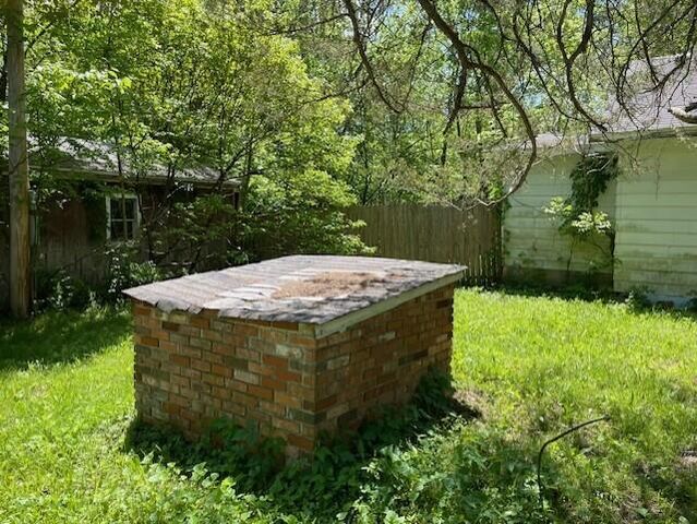 5096 N Farm Rd 197, Springfield, MO 65803