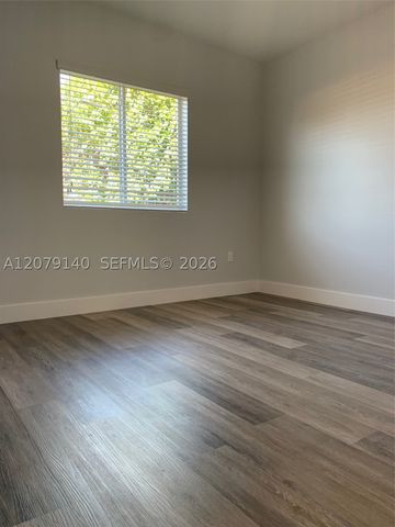 803 E 28th St 803, Hialeah, FL 33013