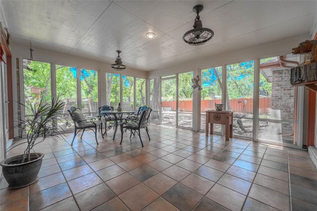 11811 ARABIAN TRL, Austin, TX 78759