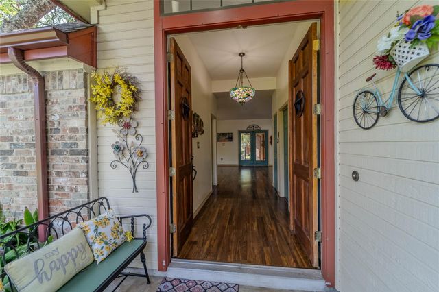 11811 ARABIAN TRL, Austin, TX 78759