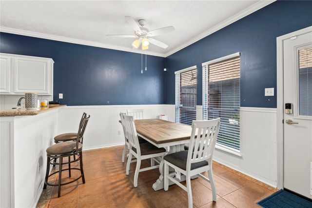 1289 El Camino Village Drive, Houston, TX 77058