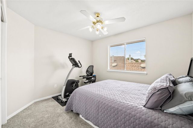 1289 El Camino Village Drive, Houston, TX 77058