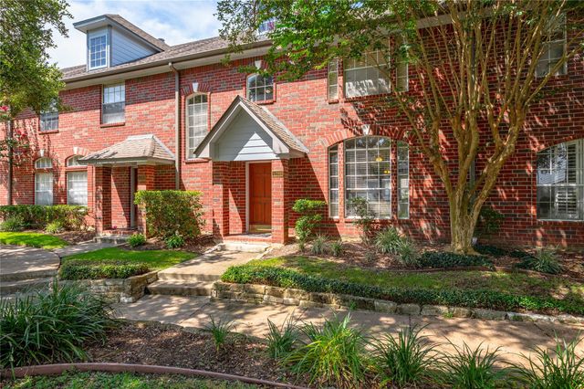 1289 El Camino Village Drive, Houston, TX 77058