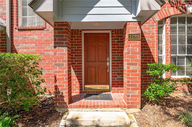 1289 El Camino Village Drive, Houston, TX 77058