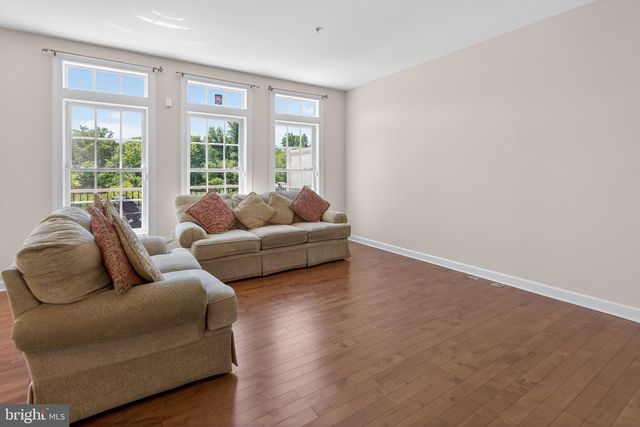 349 VILLAGE WAY, Chalfont, PA 18914