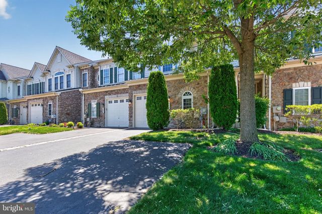 349 VILLAGE WAY, Chalfont, PA 18914