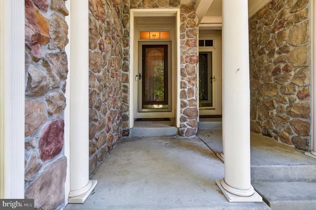 349 VILLAGE WAY, Chalfont, PA 18914