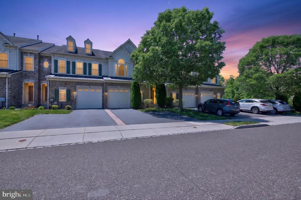 349 VILLAGE WAY, Chalfont, PA 18914