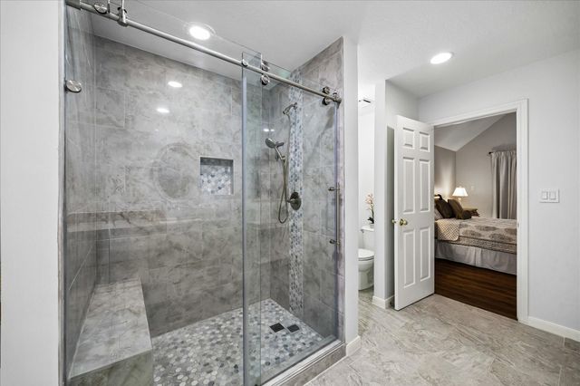 12800 Briar Forest Drive 104, Houston, TX 77077