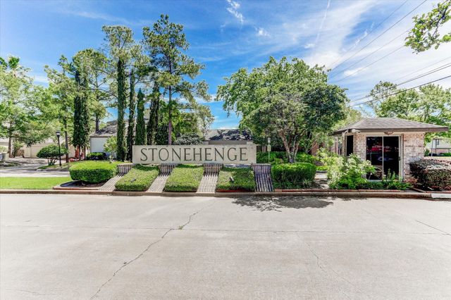 12800 Briar Forest Drive 104, Houston, TX 77077