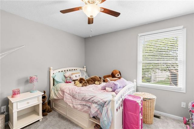 8903 NE 109TH Street, Kansas City, MO 64157