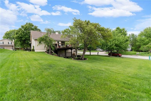 8903 NE 109TH Street, Kansas City, MO 64157