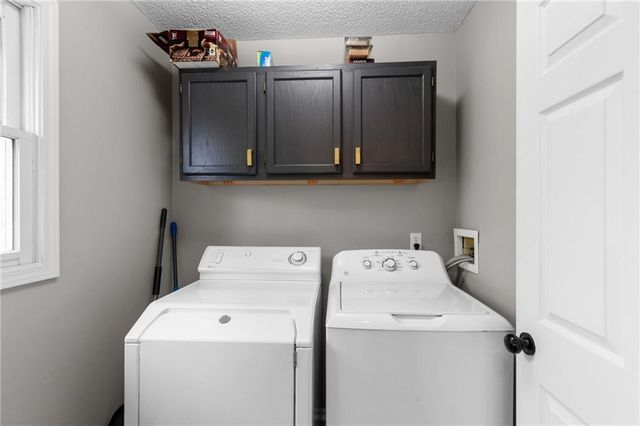 8903 NE 109TH Street, Kansas City, MO 64157