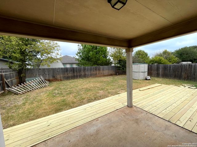 4027 BULVERDE PKWY, San Antonio, TX 78259