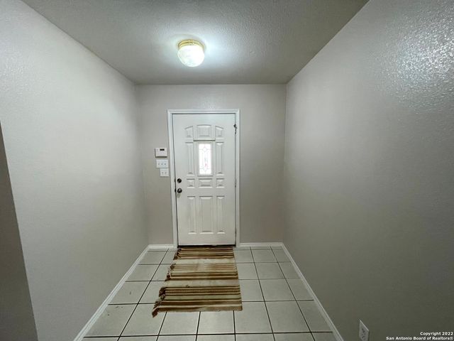 4027 BULVERDE PKWY, San Antonio, TX 78259