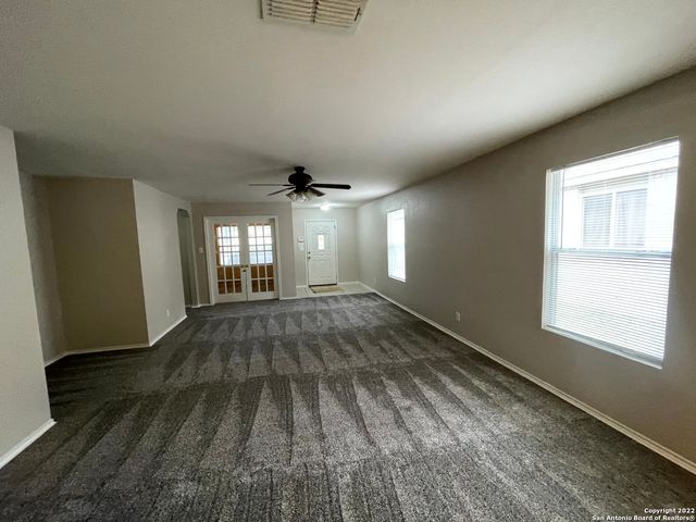 4027 BULVERDE PKWY, San Antonio, TX 78259