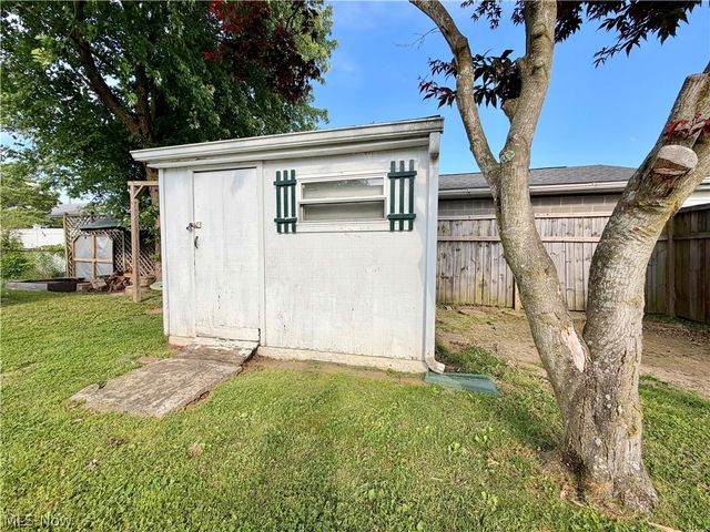 3402 Plum Street, Parkersburg, WV 26104