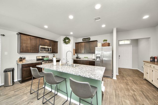1802 Brady Shores Drive, Richmond, TX 77469