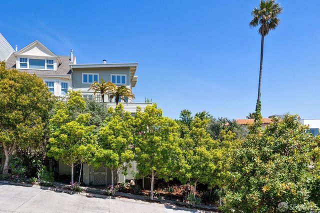 376 Hill Street, San Francisco, CA 94114