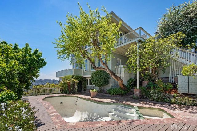 376 Hill Street, San Francisco, CA 94114