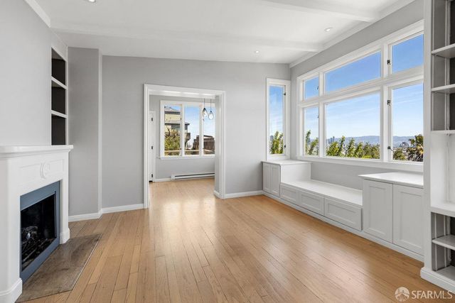 376 Hill Street, San Francisco, CA 94114