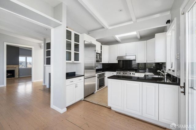 376 Hill Street, San Francisco, CA 94114